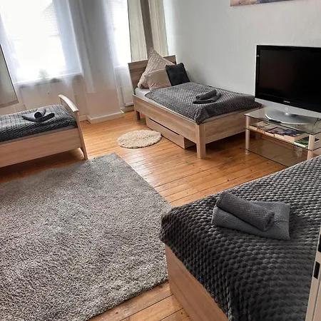 On Elbe Bike Path ماغديبورغ